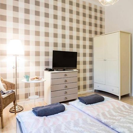 By The River Apartment Warsawa Bagian luar foto